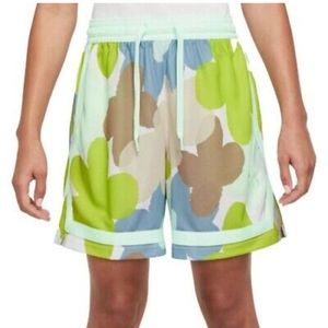 NWT WOMEN'S NIKE FLY  PLUS Size XXL BASKETBALL SHORTS.